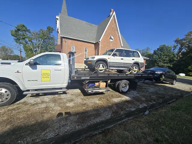 Secure flatbed loading