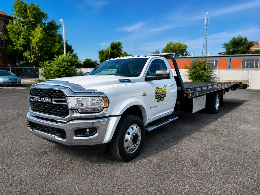 Kaygold Towing Service flatbed tow truck